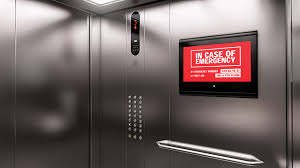 العوامل التي يجب مراعاتها عند اختيار جهاز الطوارئ للمصاعد